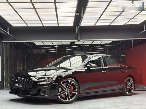 Audi S8 2024 - фото 8