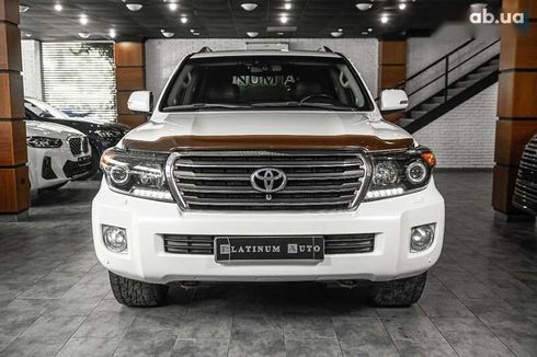 Toyota Land Cruiser 2014 - фото 16