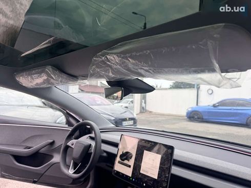 Tesla Model 3 2024 - фото 13