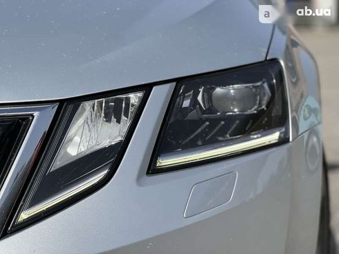 Skoda Octavia 2018 - фото 7