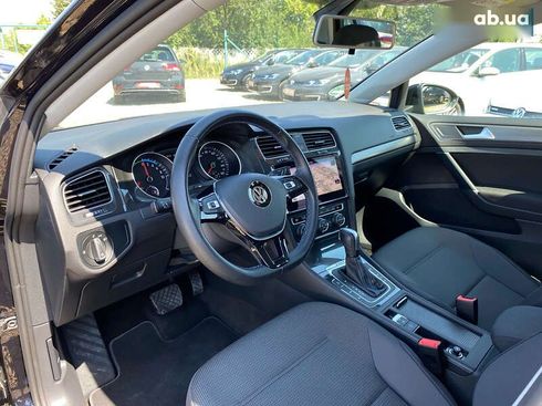 Volkswagen e-Golf 2020 - фото 25