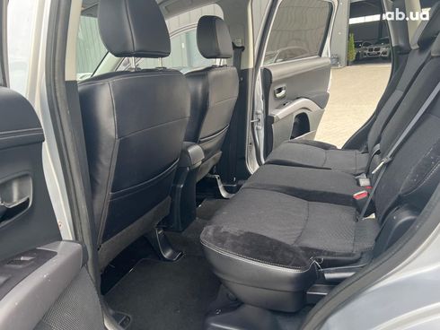 Mitsubishi Outlander 2012 серый - фото 88