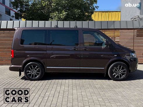 Volkswagen Multivan 2014 - фото 8