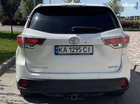 Toyota Highlander 2015 - фото 5