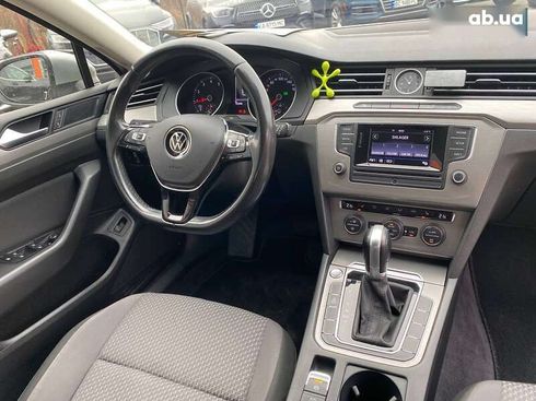 Volkswagen Passat 2017 - фото 10