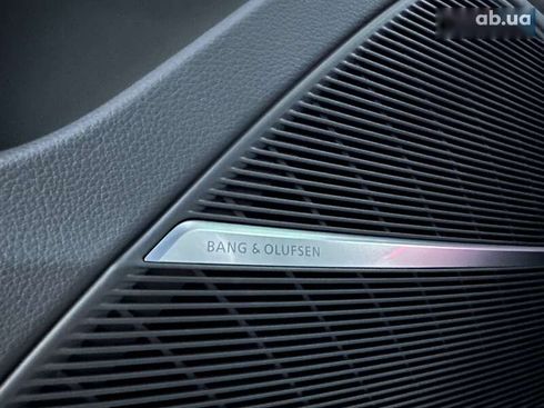 Audi SQ7 2020 - фото 30