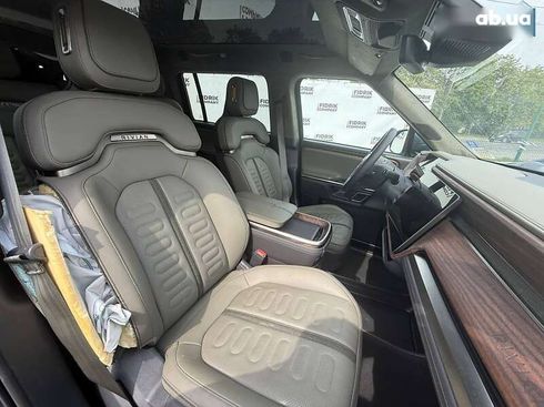 Rivian R1S 2023 - фото 10