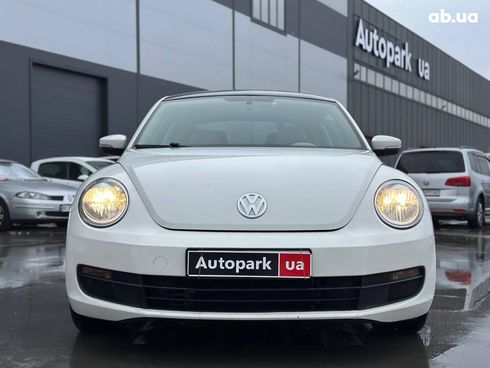 Volkswagen Beetle 2013 белый - фото 2