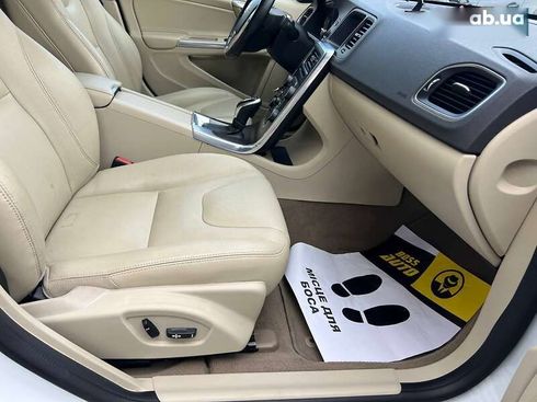 Volvo S60 2014 - фото 25