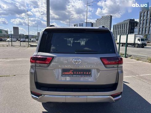 Toyota Land Cruiser 2023 - фото 24