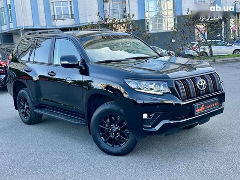 Toyota Land Cruiser Prado 2023 - фото 8