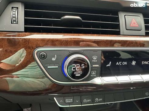 Audi A4 2018 - фото 16