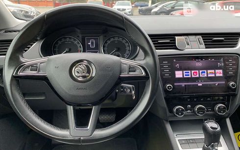 Skoda Octavia 2019 - фото 19