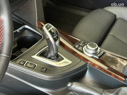 BMW 3 серия 2016 белый - фото 10