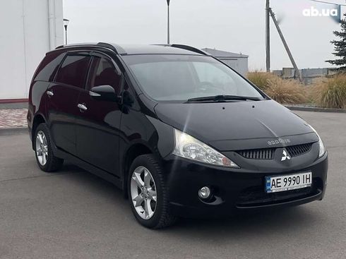 Mitsubishi Grandis 2008 - фото 7