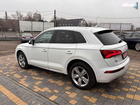 Audi Q5 2019 - фото 9