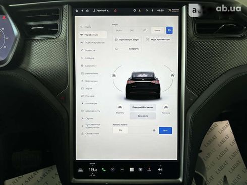 Tesla Model X 2018 - фото 30