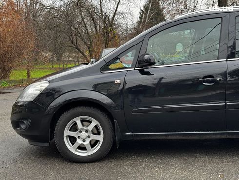 Opel Zafira 2009 черный - фото 21