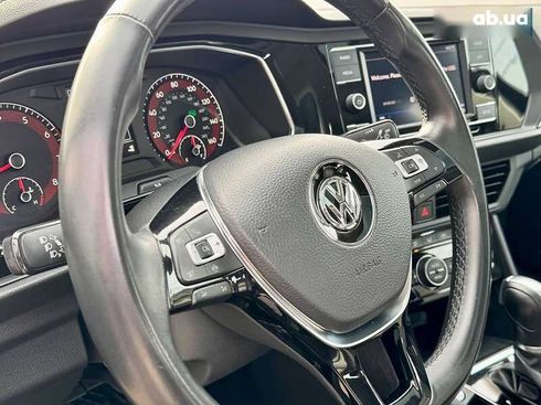 Volkswagen Jetta 2019 - фото 26