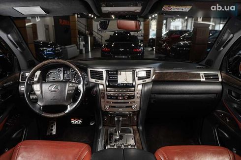 Lexus LX 2015 - фото 23