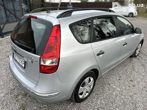 Hyundai i30 2009 - фото 19