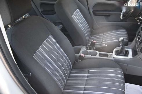Ford Focus 2009 - фото 30
