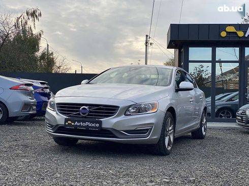 Volvo S60 2013 - фото 2