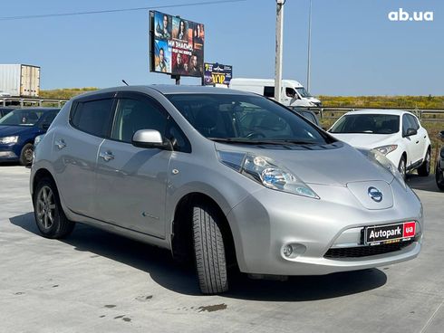 Nissan Leaf 2013 серый - фото 38