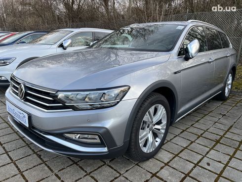 Volkswagen Passat 2023 - фото 12