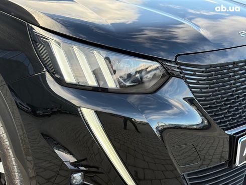Peugeot e-2008 2021 черный - фото 15
