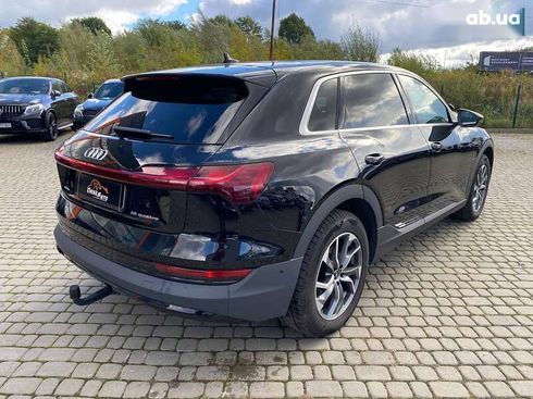 Audi E-Tron 2022 - фото 7
