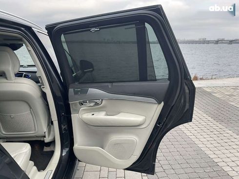 Volvo XC90 2017 - фото 26