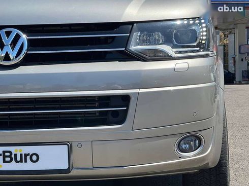 Volkswagen Multivan 2015 - фото 8