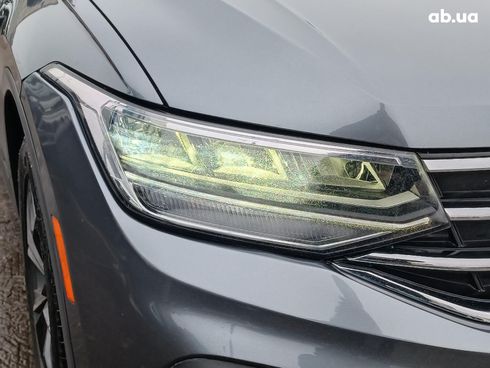 Volkswagen Tiguan 2022 серый - фото 6