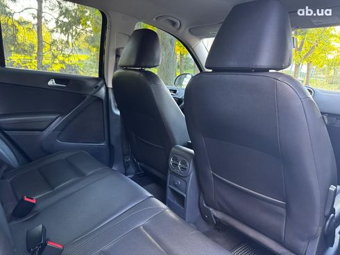Volkswagen Tiguan 2016 черный - фото 33