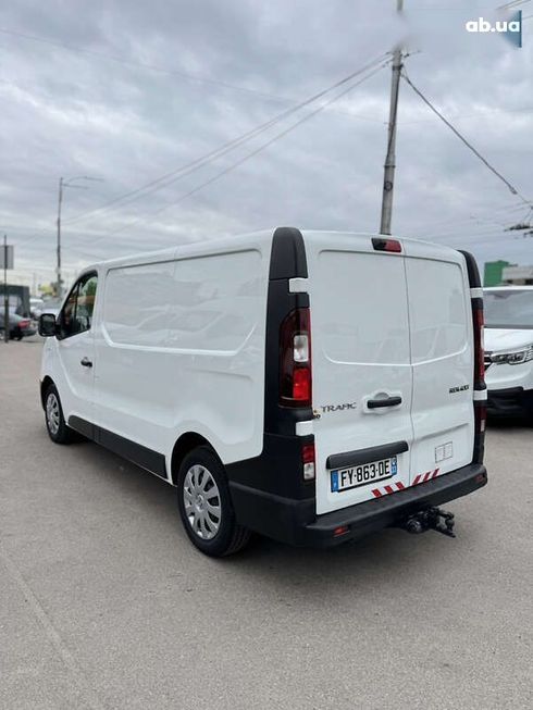 Renault Trafic 2021 - фото 6