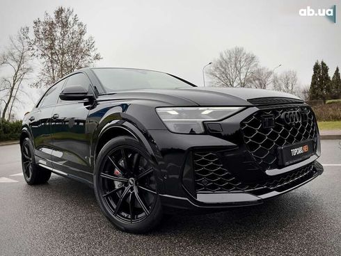 Audi RS Q8 2024 - фото 14