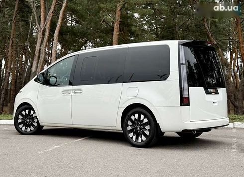 Hyundai Staria 2021 - фото 9