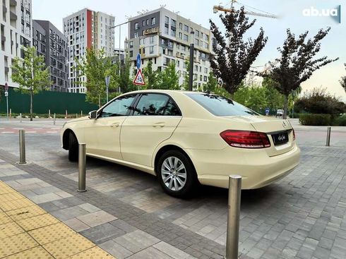 Mercedes-Benz E-Класс 2013 - фото 12