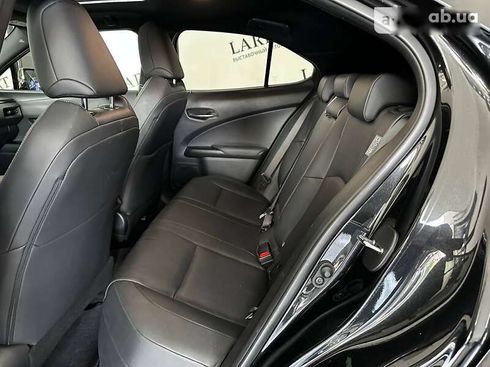 Lexus UX 2021 - фото 22