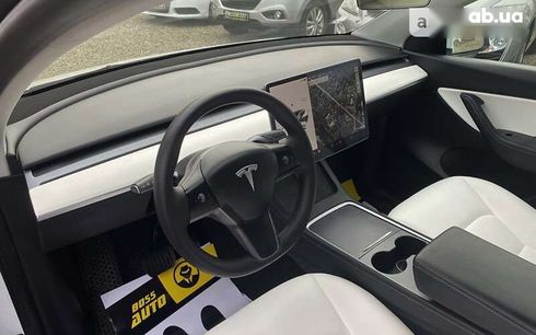 Tesla Model Y 2021 - фото 10