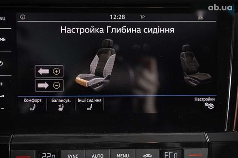 Volkswagen Touareg 2021 - фото 26