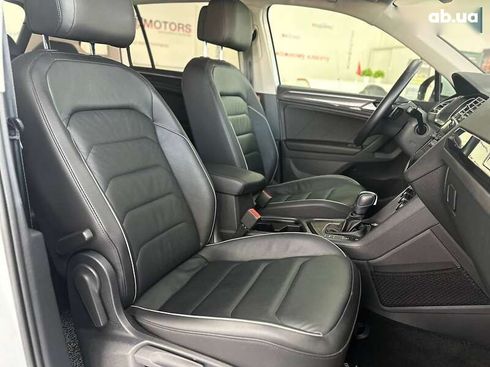 Volkswagen Tiguan 2020 - фото 16