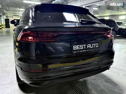 Audi Q8 2023 - фото 13