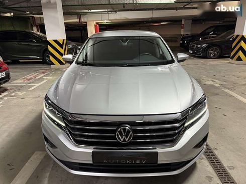 Volkswagen Passat 2020 - фото 3