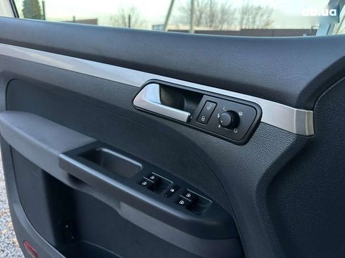 Volkswagen Touran 2008 - фото 24