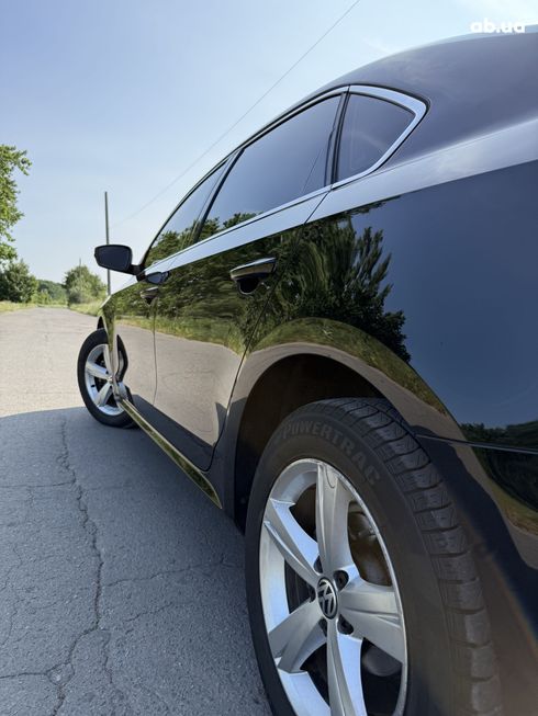Volkswagen Passat 2013 черный - фото 7