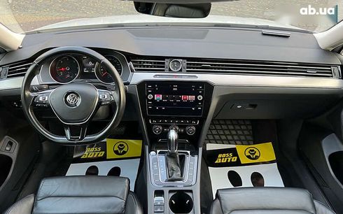 Volkswagen Passat 2018 - фото 14