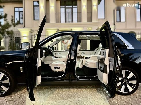 Rolls-Royce Cullinan 2019 - фото 25