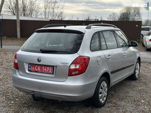 Skoda Fabia 2008 - фото 16
